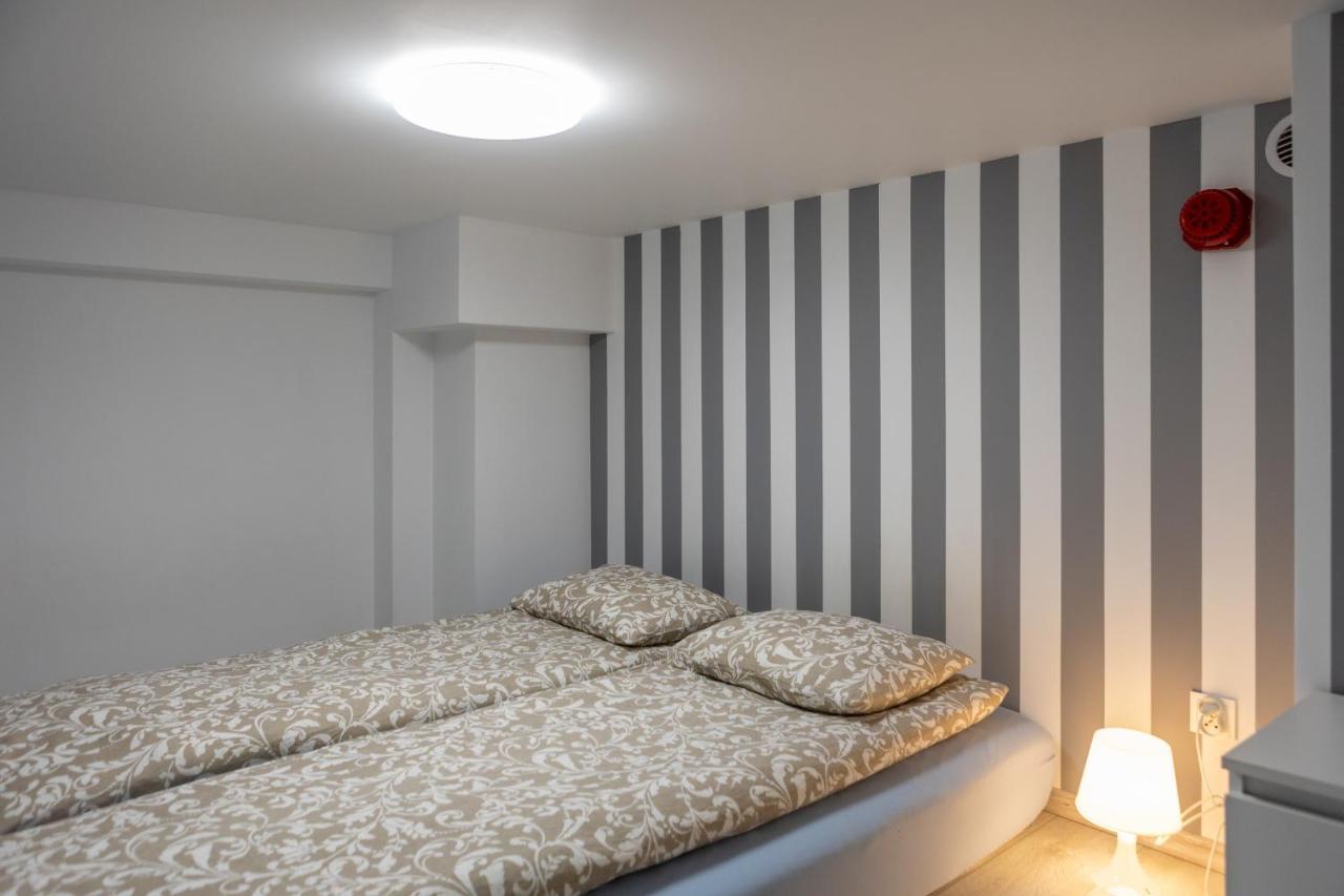 Studia Przy Lotnisku Od Wroclawapartament-Pl Exterior foto