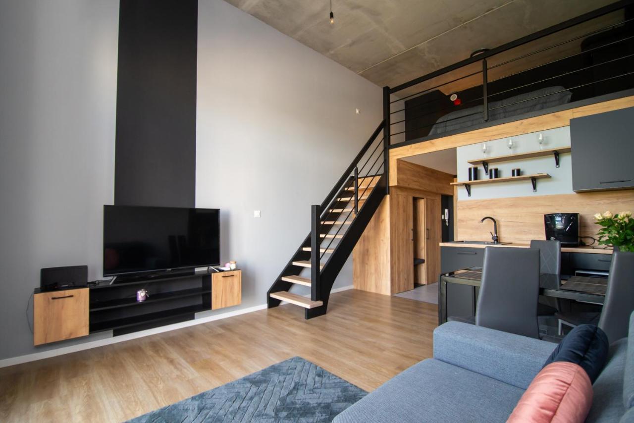Studia Przy Lotnisku Od Wroclawapartament-Pl Exterior foto